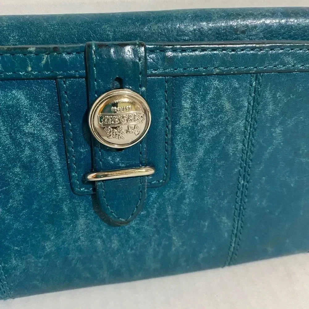 Coach vintage blue leather wallet